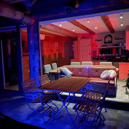 Holiday Home Ernest Zelezni With Hot Tub Ivancna Gorica Ngoại thất bức ảnh