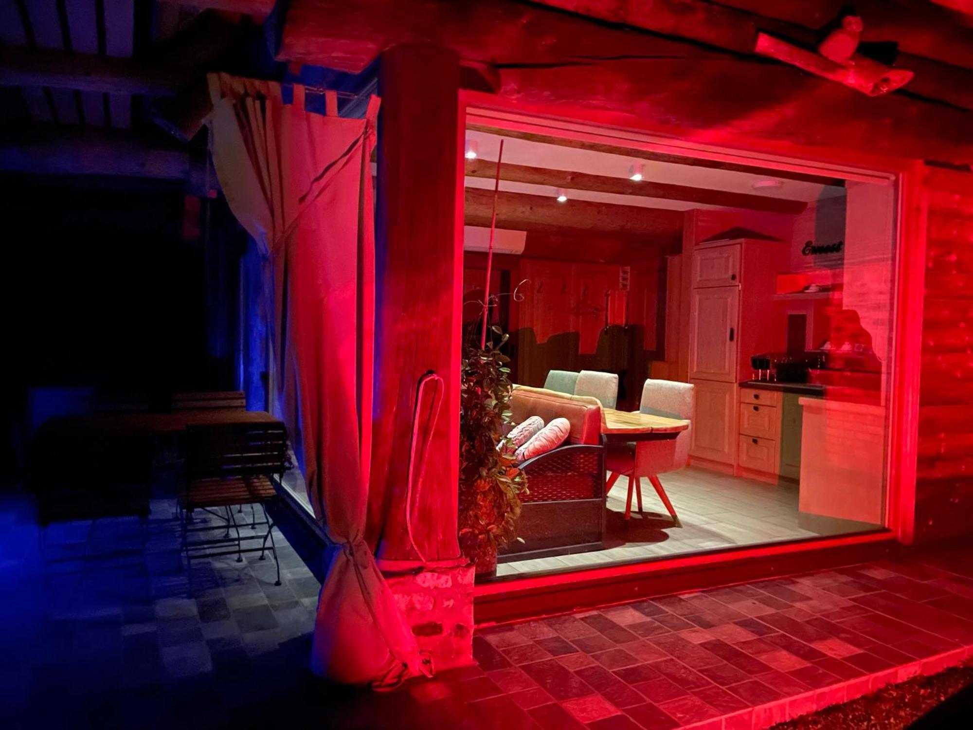 Holiday Home Ernest Zelezni With Hot Tub Ivancna Gorica Ngoại thất bức ảnh