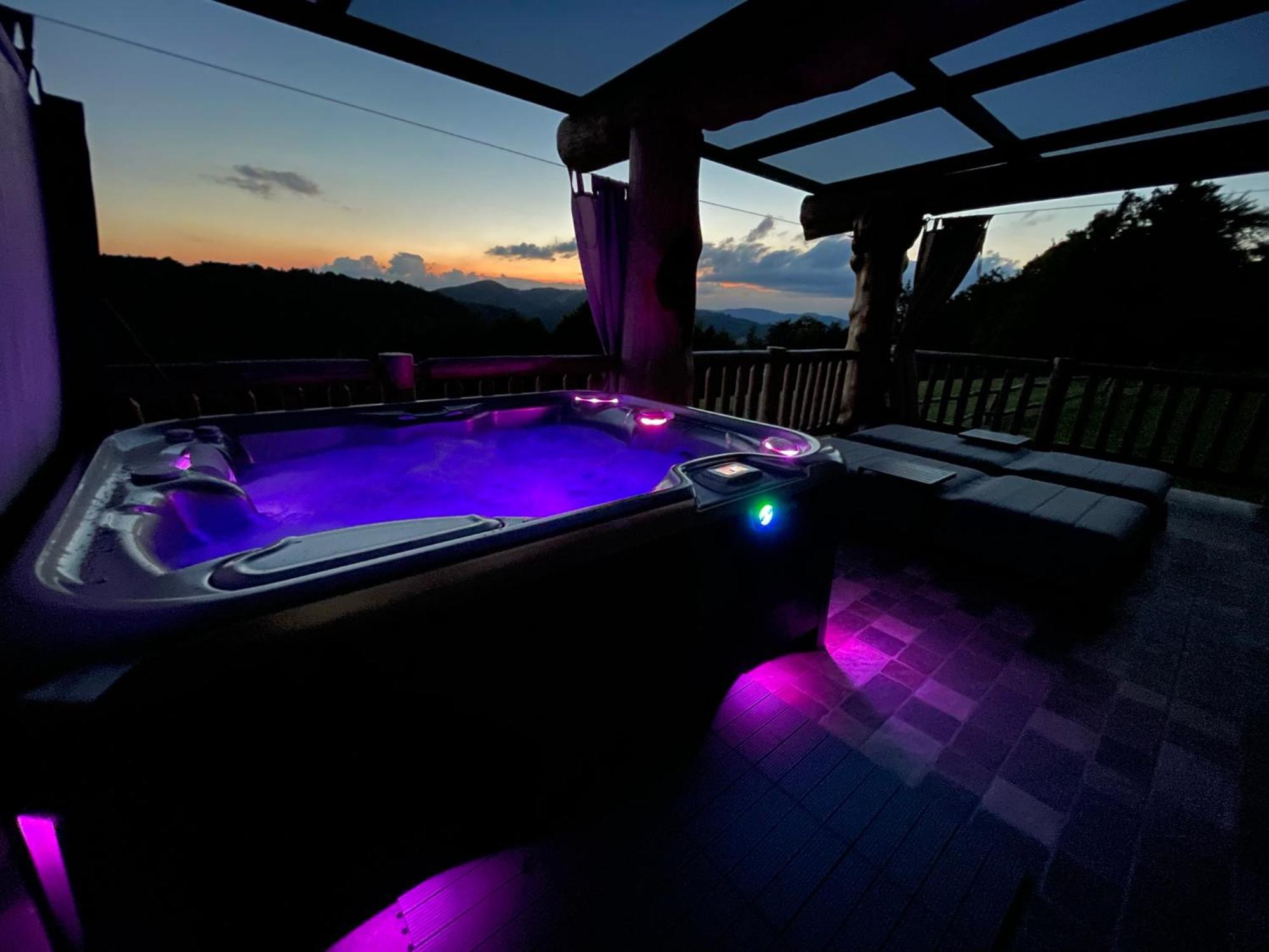 Holiday Home Ernest Zelezni With Hot Tub Ivancna Gorica Ngoại thất bức ảnh