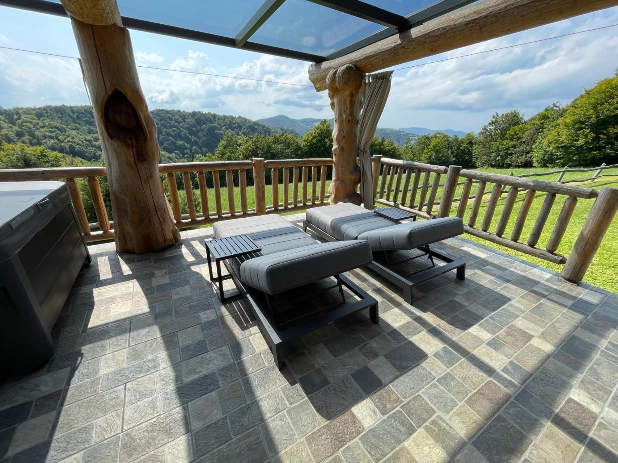 Holiday Home Ernest Zelezni With Hot Tub Ivancna Gorica Ngoại thất bức ảnh